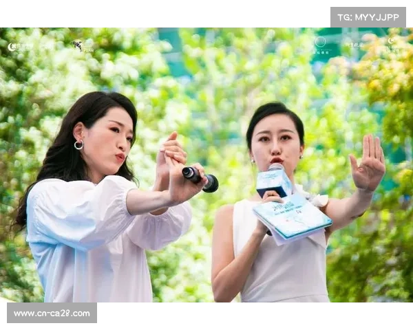 海豚计划冠军天团现场亲授小选手起跳转身技巧助力专业化成长 海豚计划冠军天团现场亲授小选手起跳转身技巧助力专业化成长